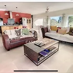 Villa Avec Piscine Au Milieu Des Champs Saint-Pons-de-Mauchiens