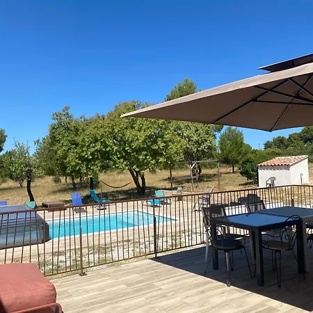 Avec Piscine Au Milieu Des Champs Saint-Pons-de-Mauchiens
